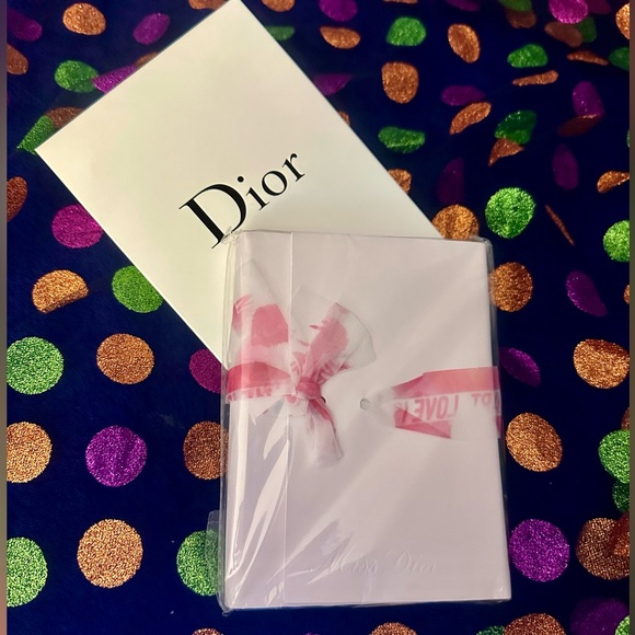 Dior Novelty Notebook in White and Soft Pink GWP - Picture 1 of 8